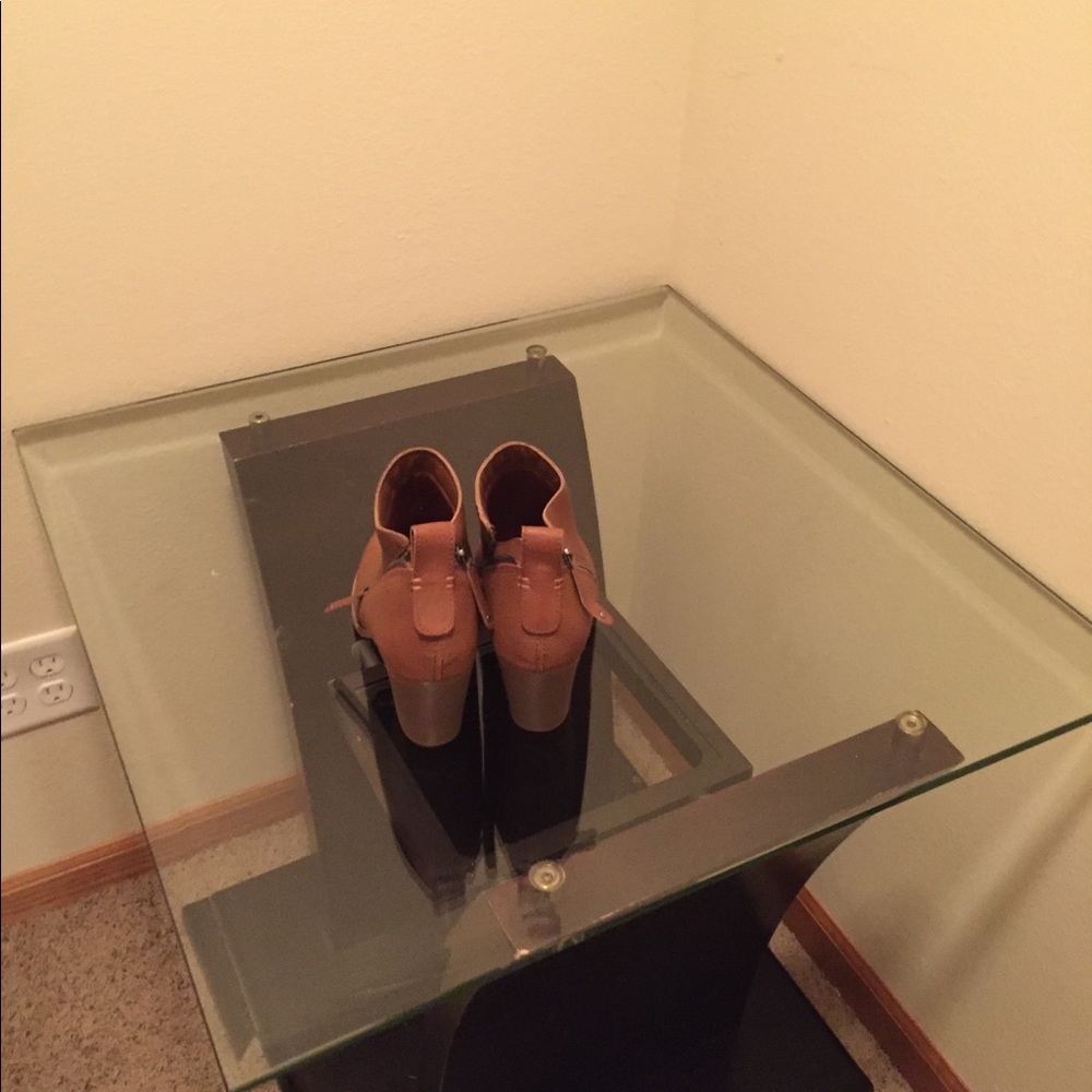 Brand new brown booties!